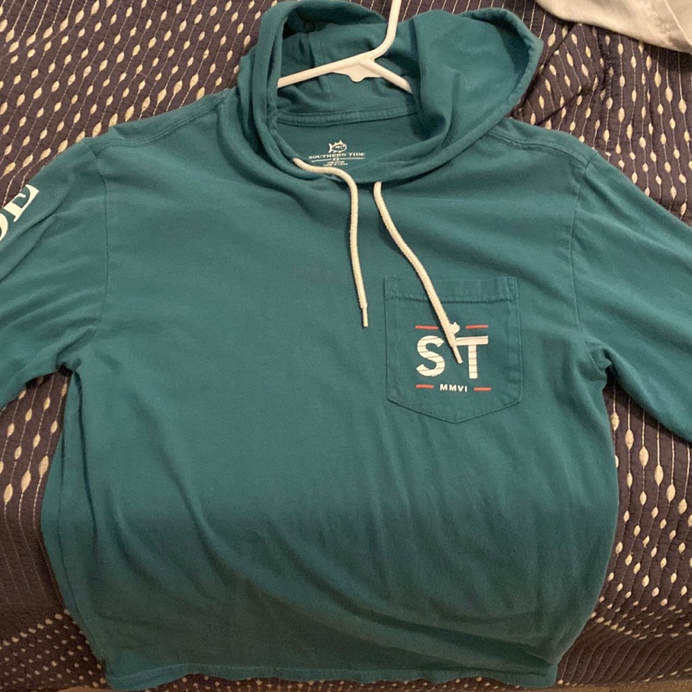 Southern Tide hoodie shirt. Extra small